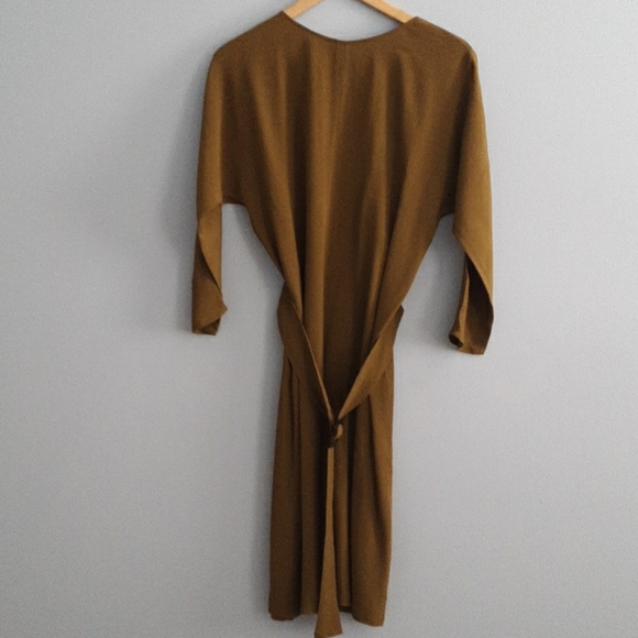 Massimo Dutti Dress size 6 length 41 inches - Picture 1 of 5